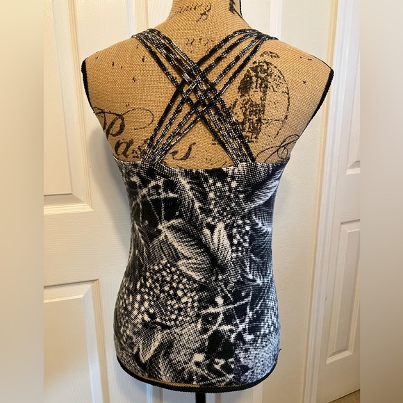 Calvin Klein floral pixelated print b&w strappy sports workout shelf bra tank S - Picture 3 of 15